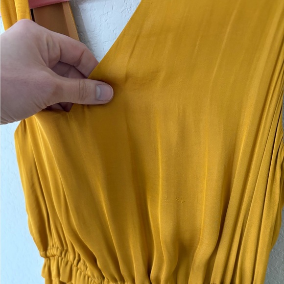 Banana Republic PETITE SATIN RUCHED MAXI DRESS - Picture 3 of 8